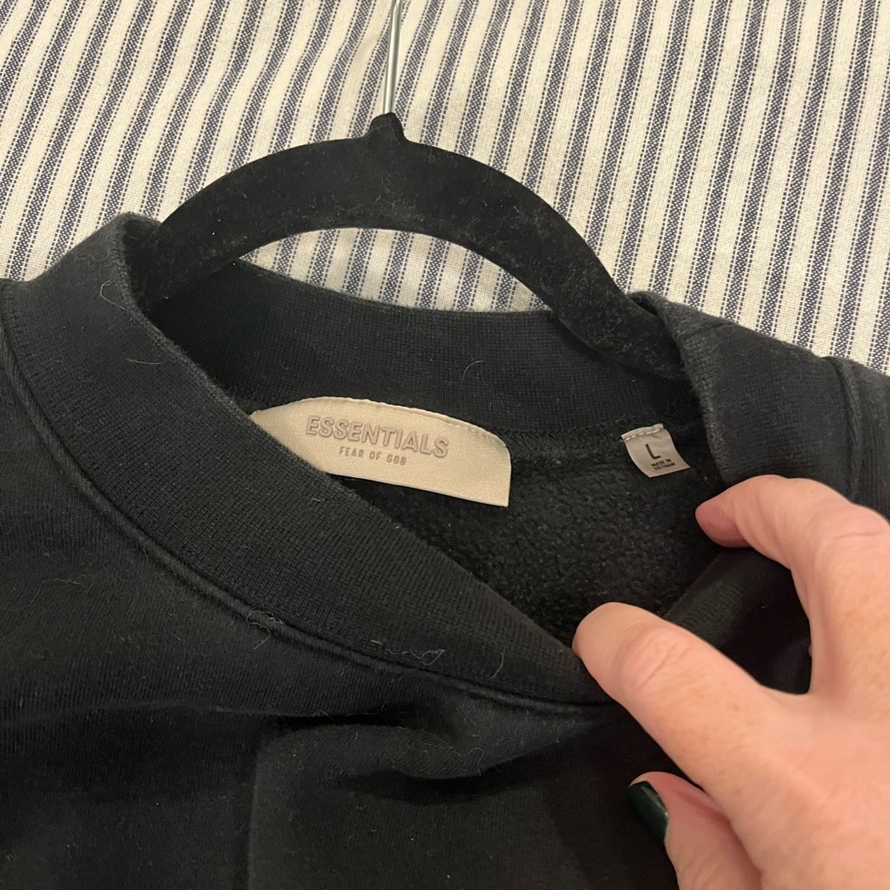Essentials Fear of God Black Sweatshirt
